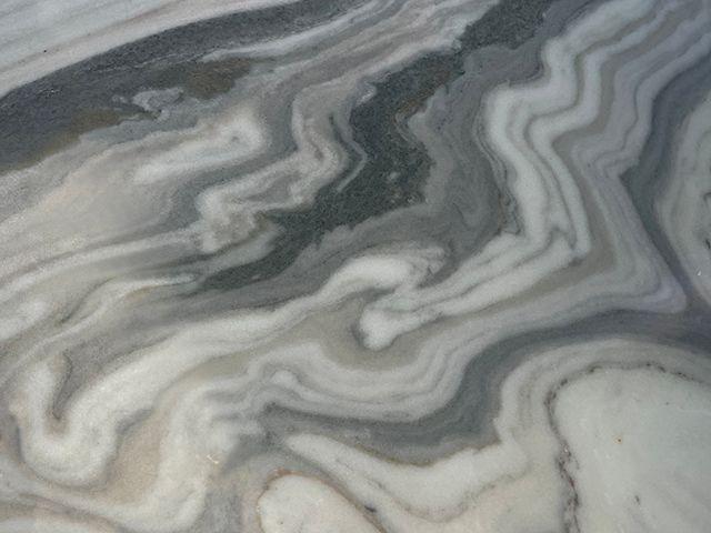 Calactta Ice Marble Coountertop Closeup